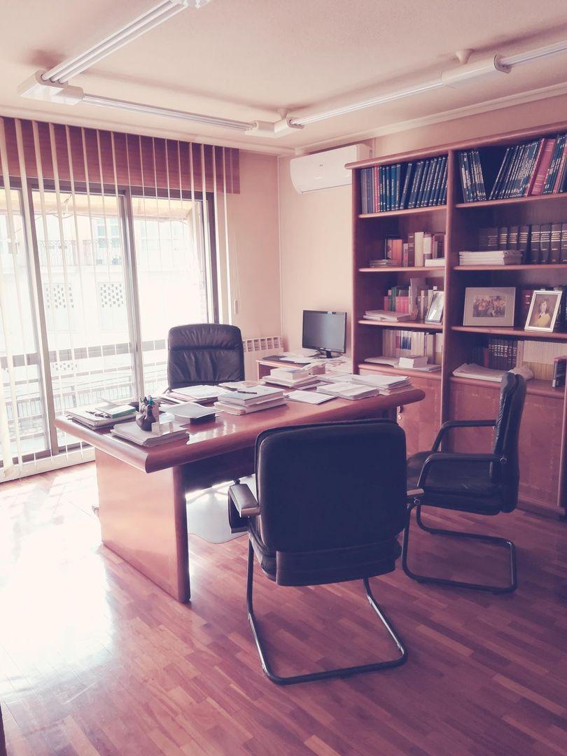 De la Villa Abogados, S.L.P.
